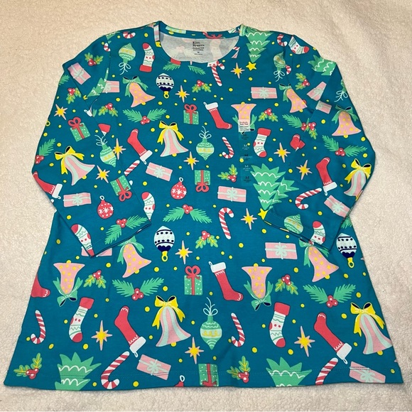 Kim Rogers - size Medium - 3/4 sleeve crew neck Christmas top - NWT - Picture 1 of 10
